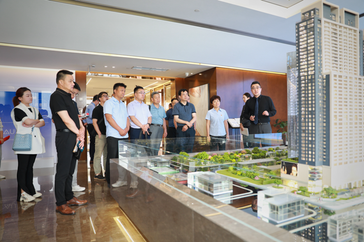 正在上傳... 42ecf8ba6d797d7fa63184667f615cf3.png