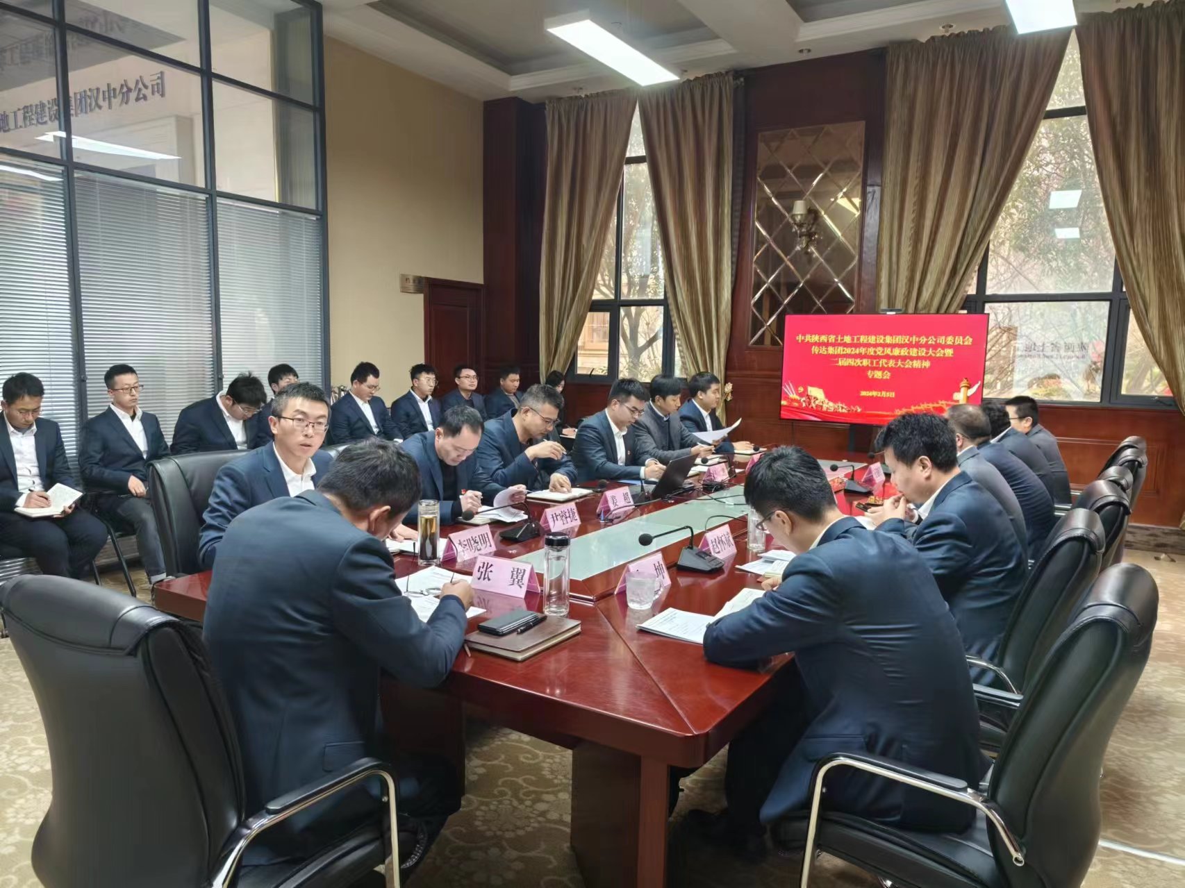 051707126378458395.jpg 2a50160219d2a6f4b116fdb050b4823.jpg